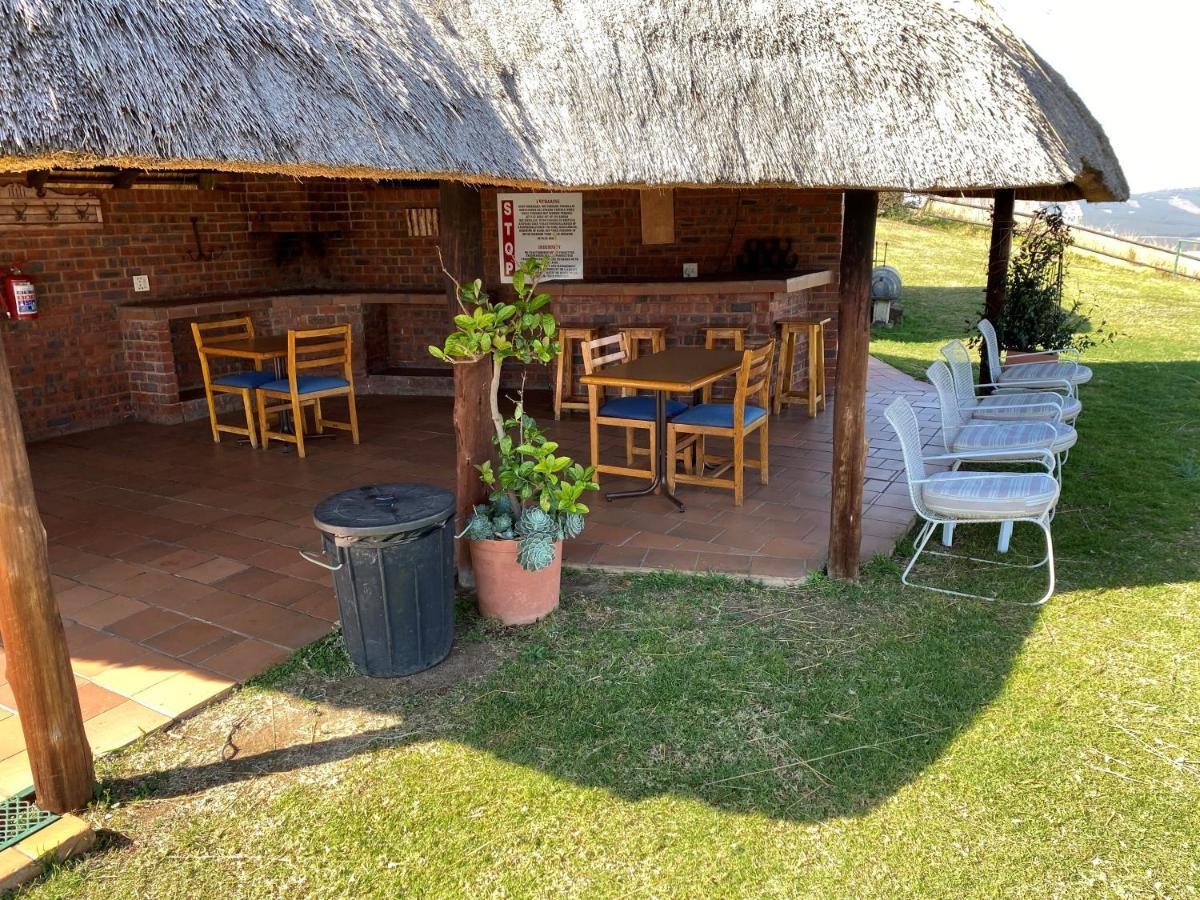 Graceland Self-Catering Cottages 温特顿 外观 照片