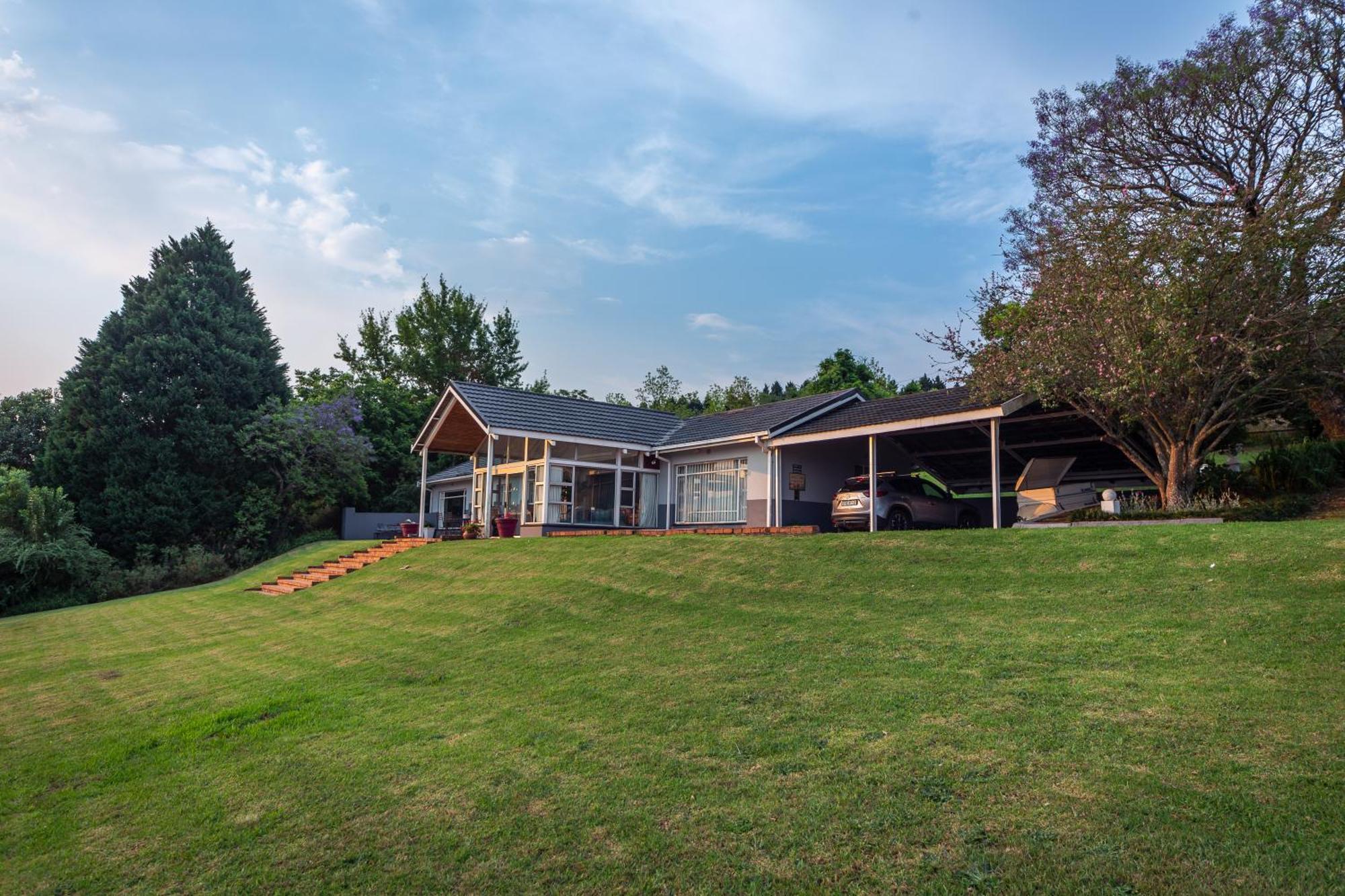 Graceland Self-Catering Cottages 温特顿 外观 照片