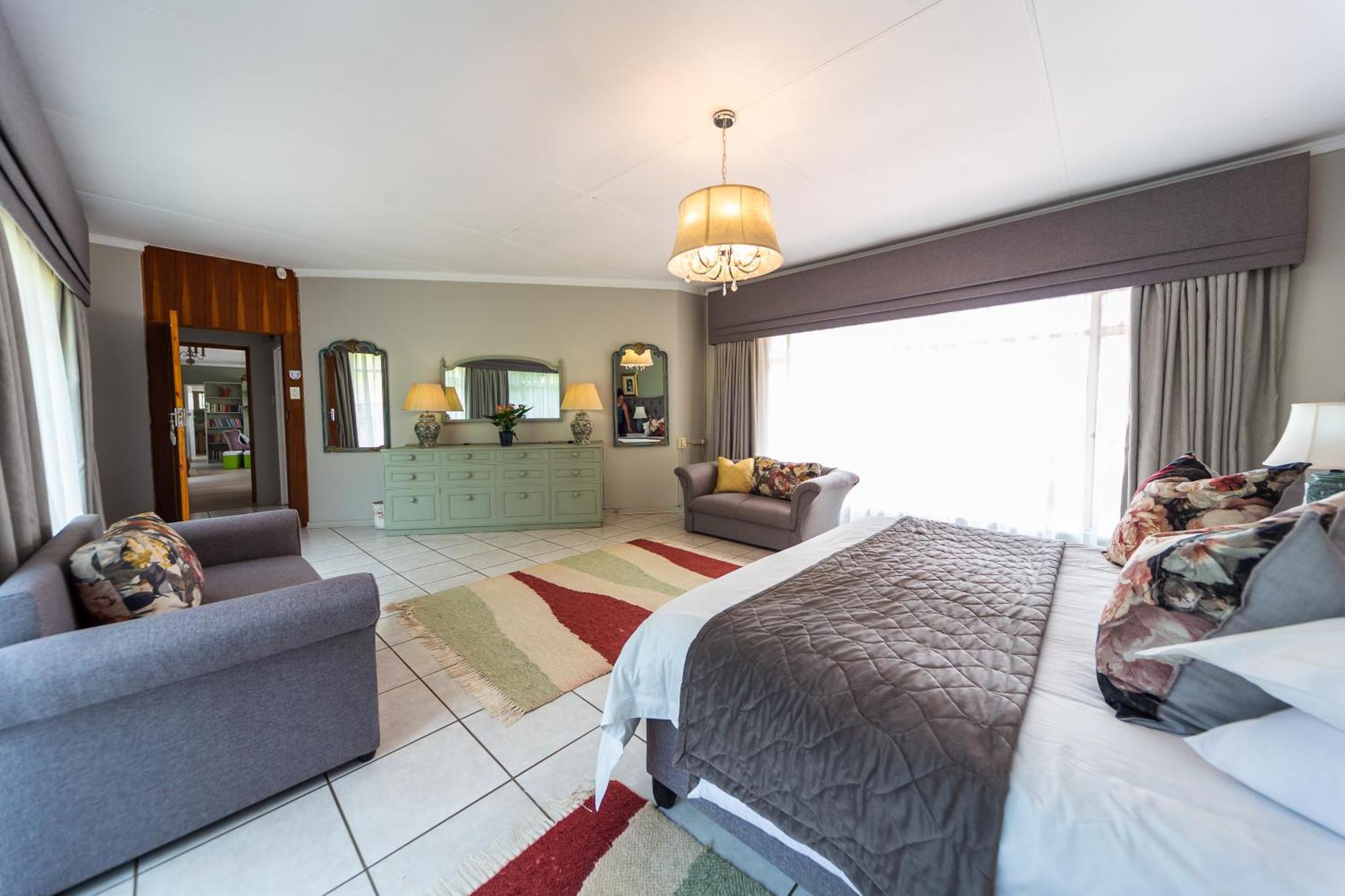 Graceland Self-Catering Cottages 温特顿 外观 照片