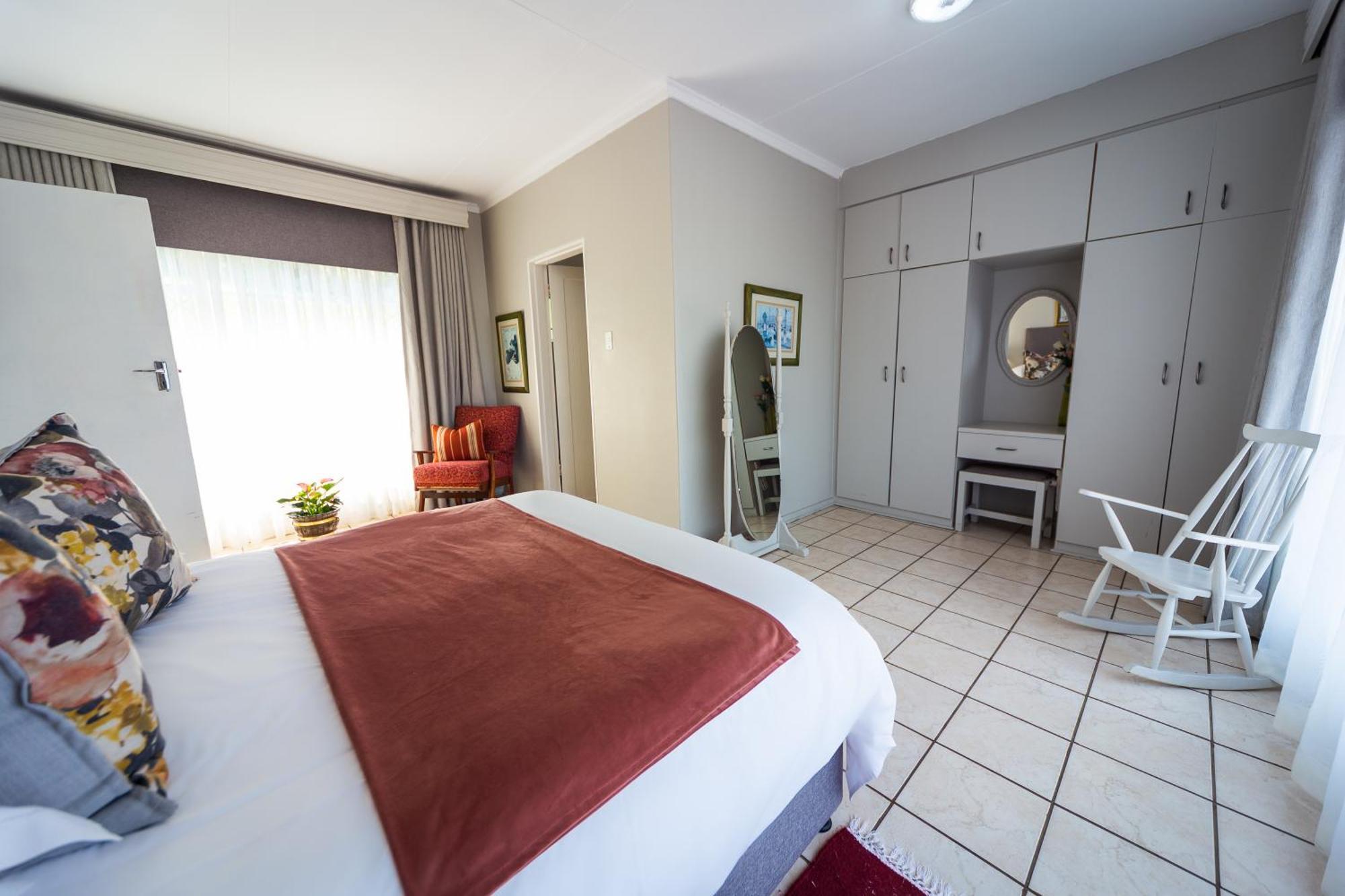 Graceland Self-Catering Cottages 温特顿 外观 照片